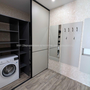 Продам квартиру, Драгоманова ул. , 1 кім., 25.10 м², авторский дизайн 