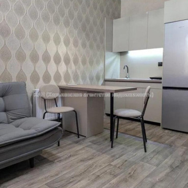 Продам квартиру, Драгоманова ул. , 1  ком., 25.10 м², авторский дизайн 