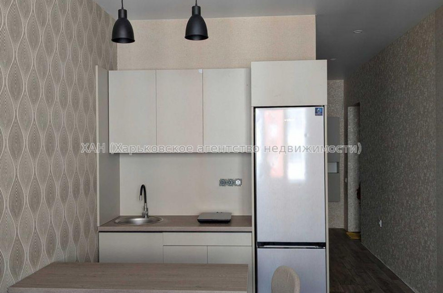 Продам квартиру, Драгоманова ул. , 1 кім., 25.10 м², авторский дизайн 