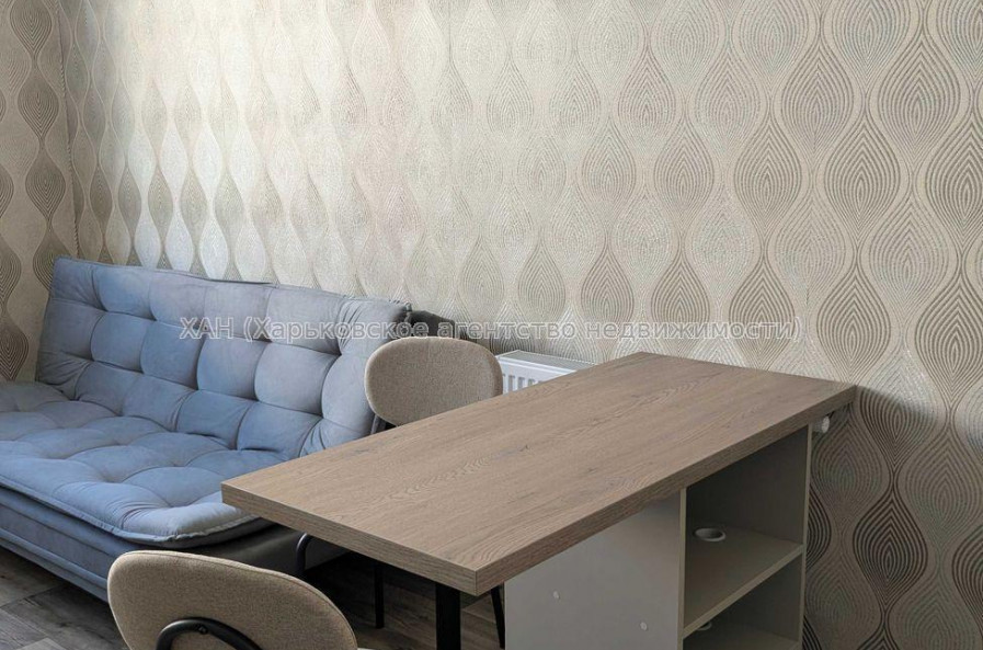Продам квартиру, Драгоманова ул. , 1 кім., 25.10 м², авторский дизайн 