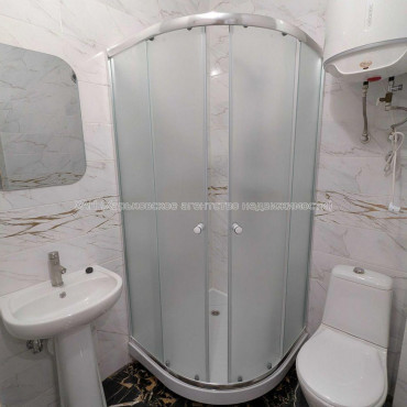 Продам квартиру, Драгоманова ул. , 1 кім., 25.10 м², авторский дизайн 