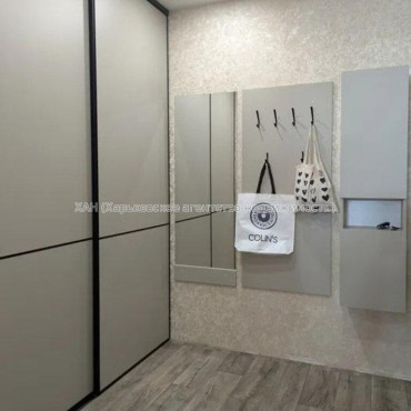 Продам квартиру, Драгоманова ул. , 1  ком., 25.10 м², авторский дизайн 