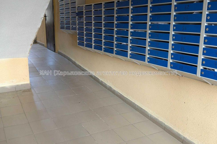 Продам квартиру, Драгоманова ул. , 1 кім., 25.10 м², авторский дизайн 
