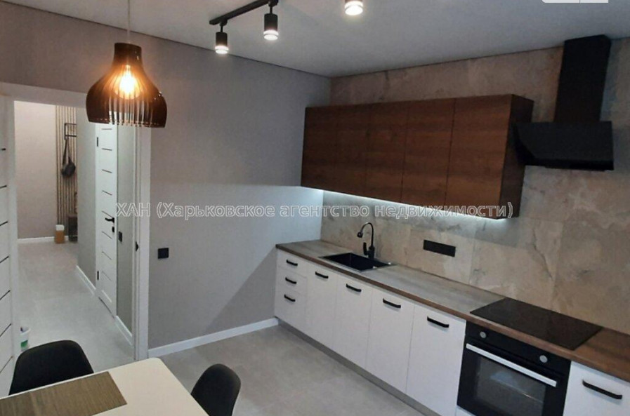 Продам квартиру, Заливная ул. , 1  ком., 46 м², капитальный ремонт 