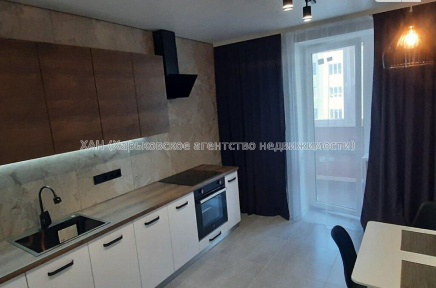 Продам квартиру, Заливная ул. , 1  ком., 46 м², капитальный ремонт 