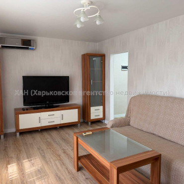 Здам квартиру, Науки просп. , 2 кім., 45 м², евроремонт 