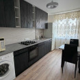 Здам квартиру, Науки просп. , 2 кім., 45 м², евроремонт 