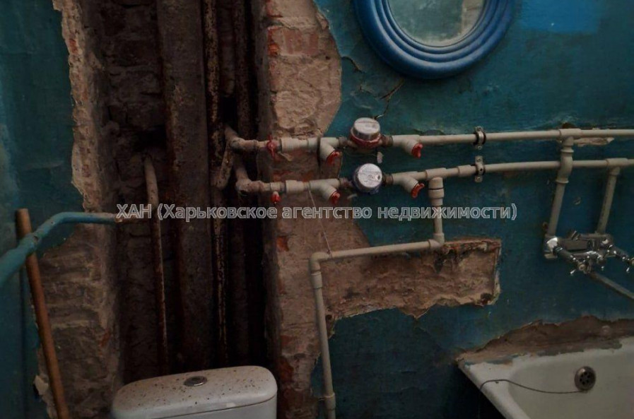 Продам квартиру, Льва Ландау просп. , 1  ком., 30 м², без внутренних работ 