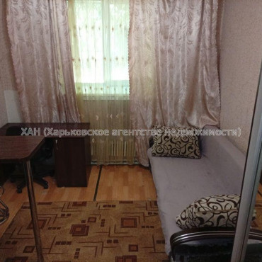 Продам квартиру, Ощепкова Андрея ул. , 1  ком., 18 м², косметический ремонт 
