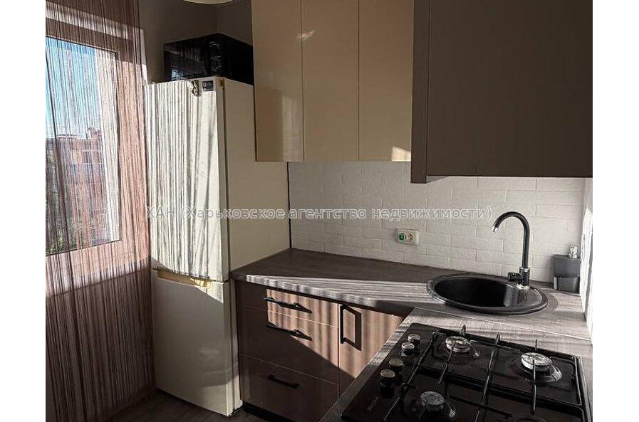 Продам квартиру, Героев Харькова просп. , 2  ком., 46 м², евроремонт 
