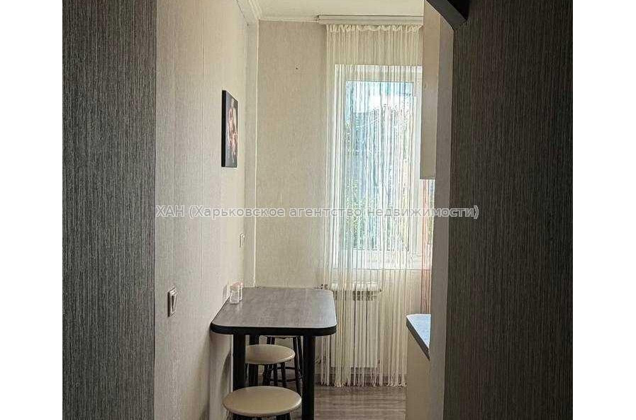 Продам квартиру, Героев Харькова просп. , 2  ком., 46 м², евроремонт 