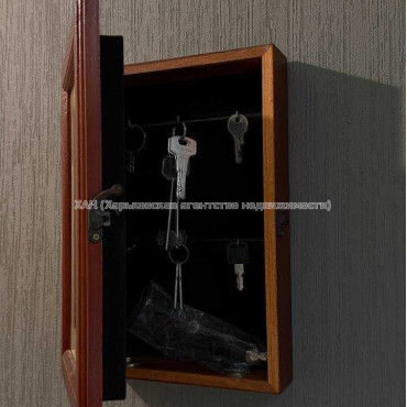 Продам квартиру, Героев Харькова просп. , 2  ком., 46 м², евроремонт 