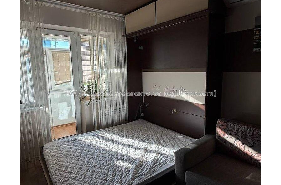 Продам квартиру, Героев Харькова просп. , 2  ком., 46 м², евроремонт 