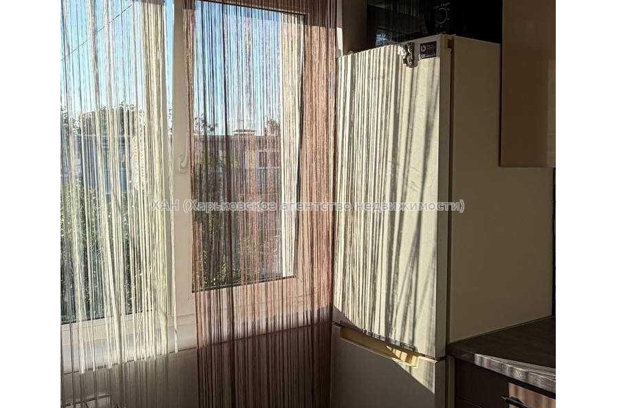 Продам квартиру, Героев Харькова просп. , 2  ком., 46 м², евроремонт 