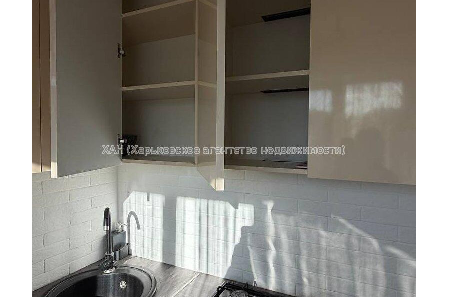 Продам квартиру, Героев Харькова просп. , 2  ком., 46 м², евроремонт 