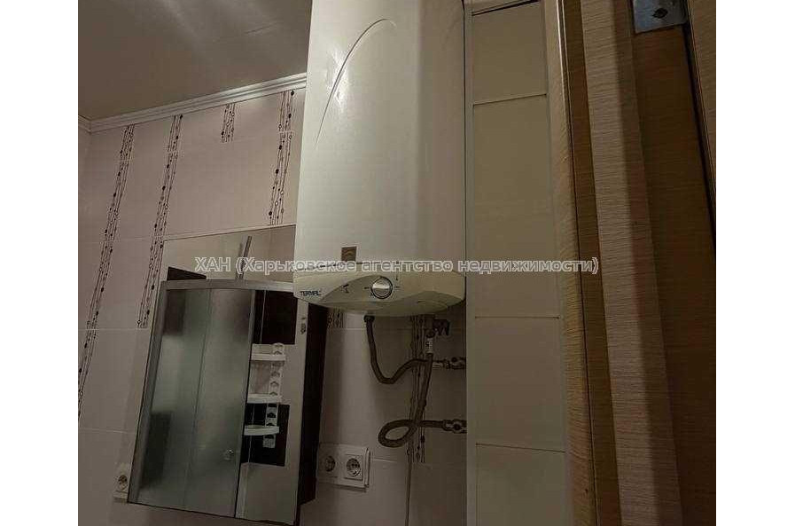 Продам квартиру, Героев Харькова просп. , 2  ком., 46 м², евроремонт 