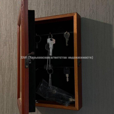 Продам квартиру, Героев Харькова просп. , 2  ком., 46 м², евроремонт 