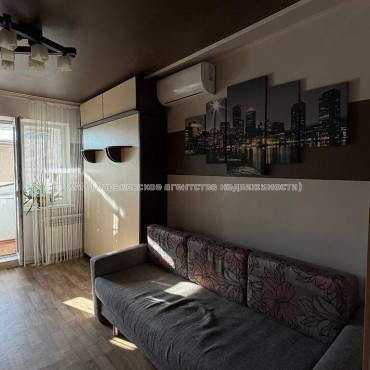 Продам квартиру, Героев Харькова просп. , 2  ком., 46 м², евроремонт 