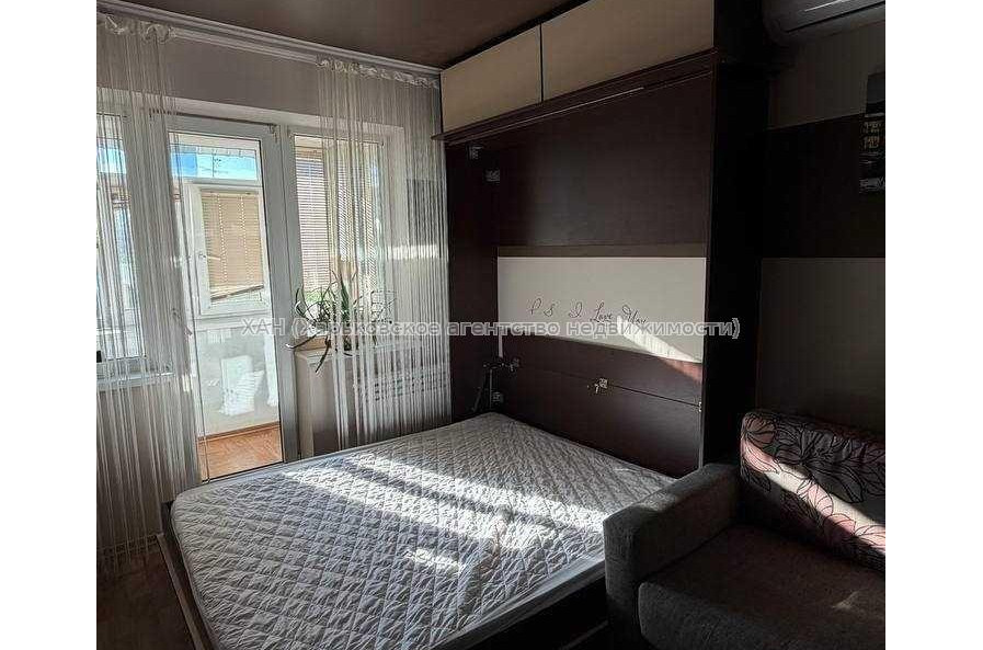 Продам квартиру, Героев Харькова просп. , 2  ком., 46 м², евроремонт 