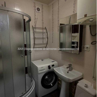 Продам квартиру, Героев Харькова просп. , 2  ком., 46 м², евроремонт 