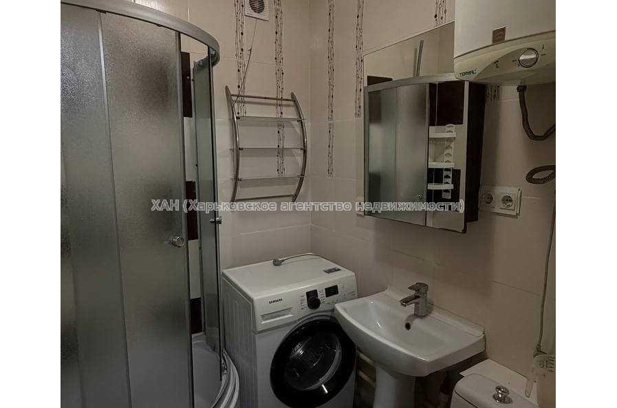 Продам квартиру, Героев Харькова просп. , 2  ком., 46 м², евроремонт 