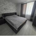 Продам квартиру, Победы просп. , 1 кім., 60 м², авторский дизайн 
