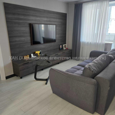 Продам квартиру, Победы просп. , 1 кім., 60 м², авторский дизайн 