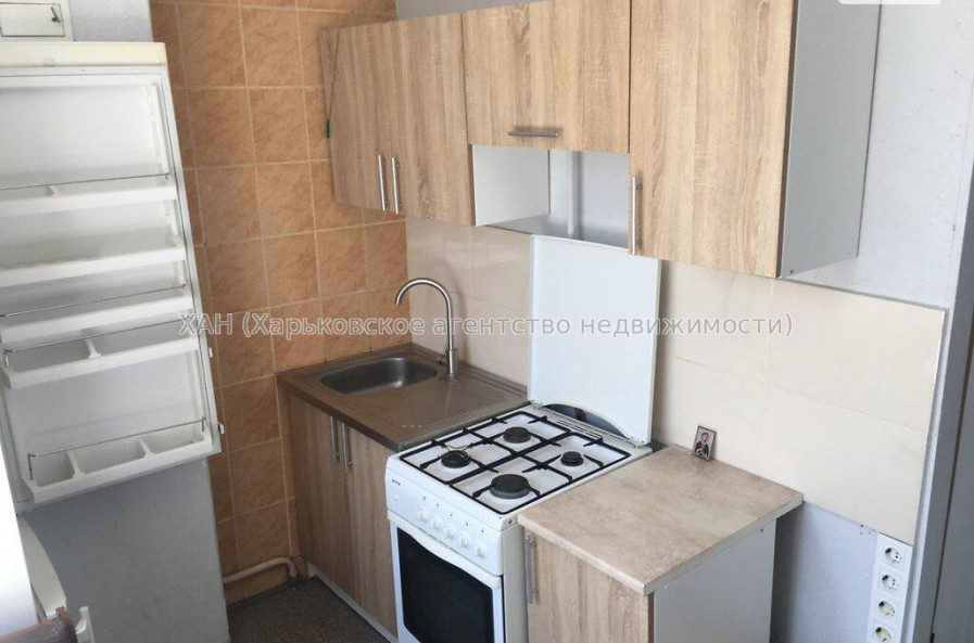 Продам квартиру, Клочковская ул. , 2 кім., 53 м², косметический ремонт 