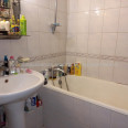 Продам квартиру, Лебединская ул. , 4  ком., 105 м², капитальный ремонт 
