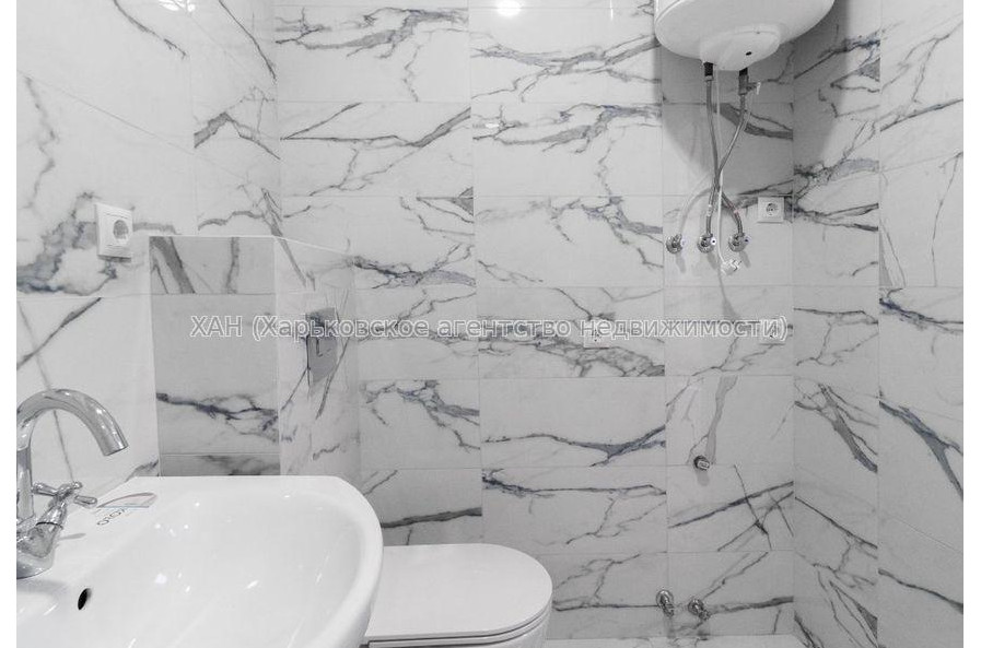 Продам квартиру, Заливная ул. , 1  ком., 42 м², евроремонт 