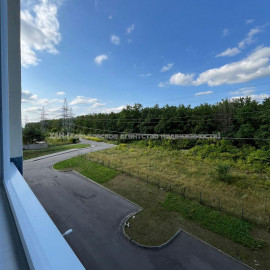 Продам квартиру, Победы просп. , 1 кім., 43 м², без ремонта