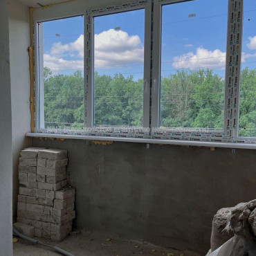 Продам квартиру, Победы просп. , 1 кім., 43 м², без ремонта 