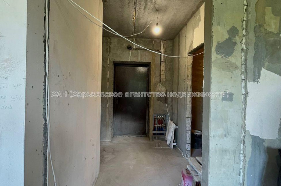 Продам квартиру, Победы просп. , 1 кім., 43 м², без ремонта 