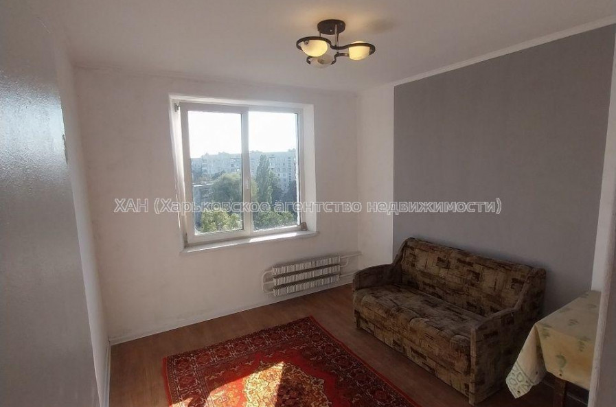 Продам квартиру, Гвардейцев Широнинцев ул. , 2 кім., 45 м², косметический ремонт 