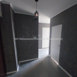 Продам квартиру, Гвардейцев Широнинцев ул. , 2 кім., 45 м², косметический ремонт