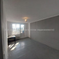 Продам квартиру, Гвардейцев Широнинцев ул. , 2 кім., 45 м², косметический ремонт 