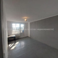Продам квартиру, Гвардейцев Широнинцев ул. , 2 кім., 45 м², косметический ремонт 