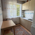 Продам квартиру, Бучмы ул. , 2 кім., 46 м², капитальный ремонт 