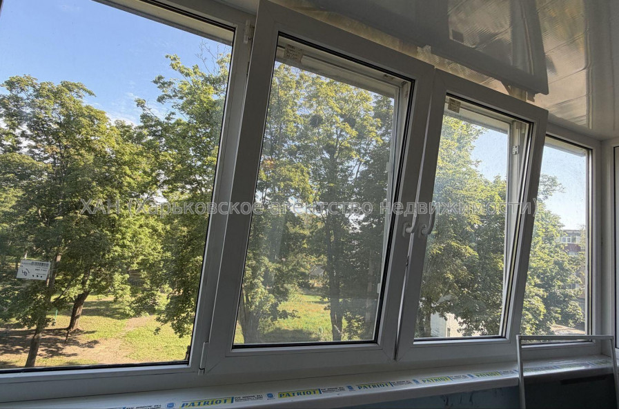 Продам квартиру, Бучмы ул. , 2 кім., 46 м², капитальный ремонт 