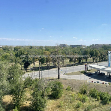 Продам квартиру, Героев Харькова просп. , 2  ком., 67.15 м², без ремонта 