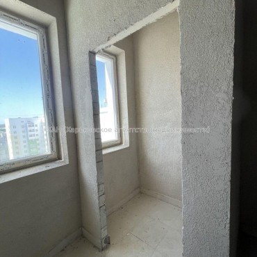 Продам квартиру, Героев Харькова просп. , 2  ком., 67.15 м², без ремонта 