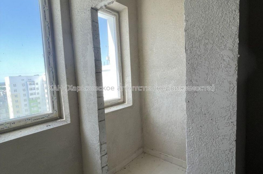 Продам квартиру, Героев Харькова просп. , 2  ком., 67.15 м², без ремонта 