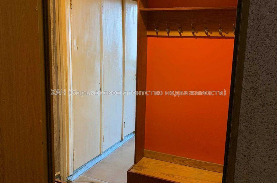 Продам квартиру, Победы просп. , 1  ком., 33 м², советский ремонт 