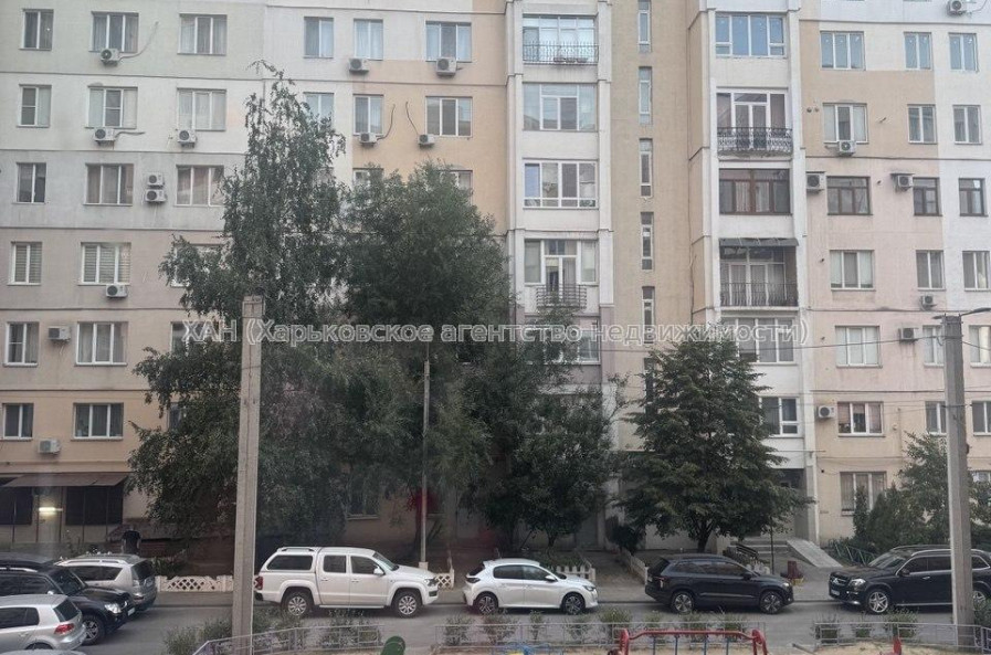 Продам квартиру, Героев Харькова просп. , 131Г , 1 кім., 38.70 м², косметический ремонт 