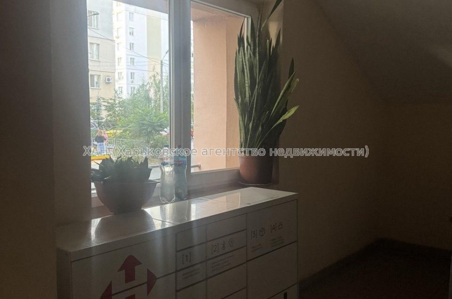 Продам квартиру, Героев Харькова просп. , 131Г , 1 кім., 38.70 м², косметический ремонт 