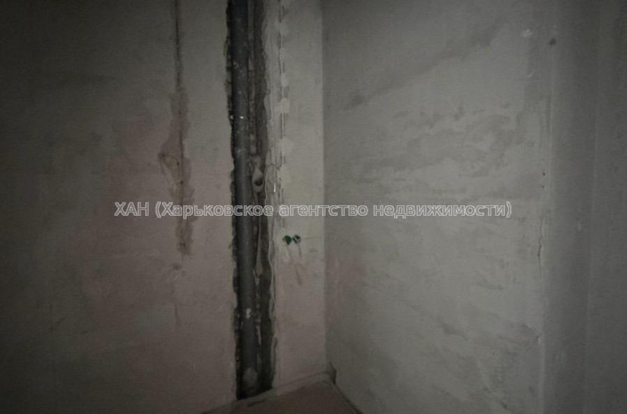 Продам квартиру, Борткевича ул. , 1  ком., 36 м², без ремонта 