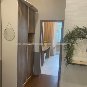 Продам квартиру, Героев Харькова просп. , 1 кім., 40 м², косметический ремонт 