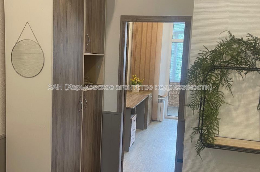 Продам квартиру, Героев Харькова просп. , 1 кім., 40 м², косметический ремонт 