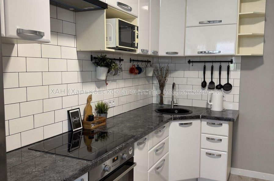Продам квартиру, Мира ул. , 1 кім., 44 м², евроремонт 