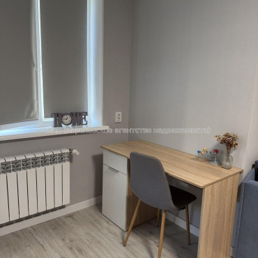Продам квартиру, Мира ул. , 1 кім., 44 м², евроремонт 